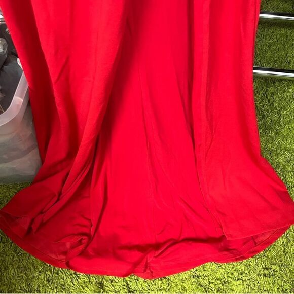 Nookie Madonna Halter Black-Tie Formal Gown Large in Cherry Red - Picture 3 of 7